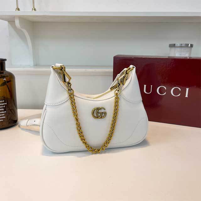 Metal Logo Women Fashion Purses