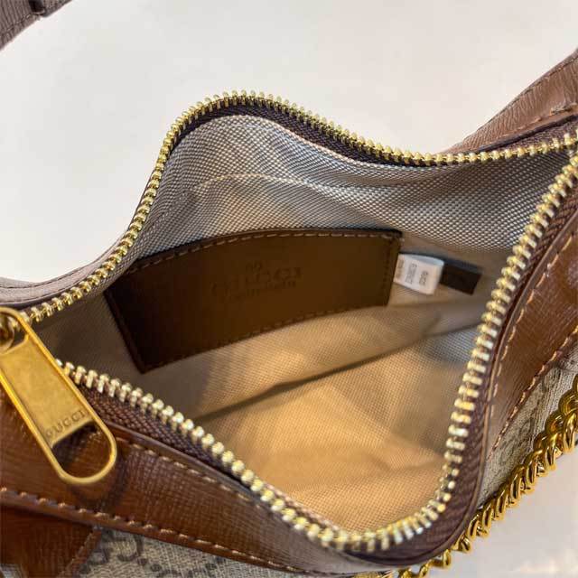 Metal Logo Women Fashion Purses