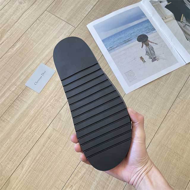 Fashion Embroidery Print Unisex Velcro Slipper