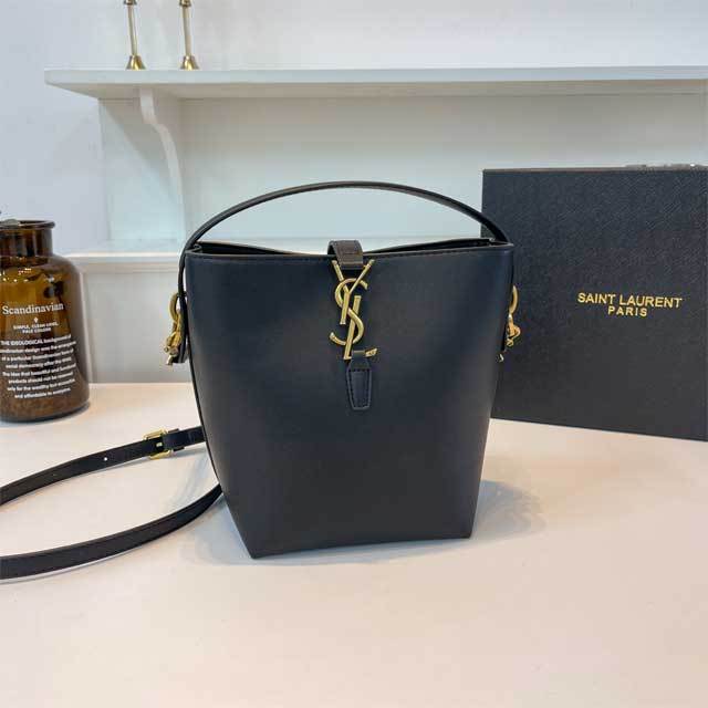 Metal Logo Fashion Crossbody Bucket Bag