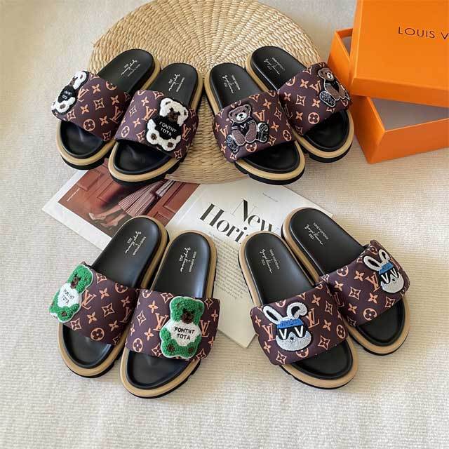 Fashion Cartoon Velcro Flat Slides
