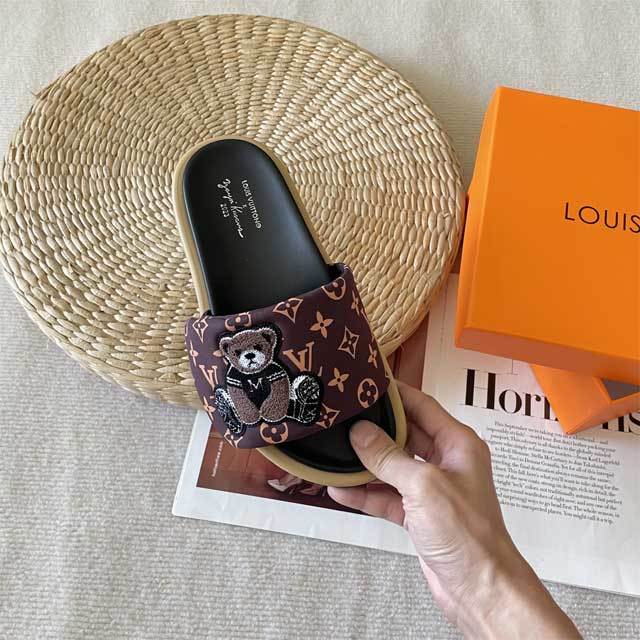 Fashion Cartoon Velcro Flat Slides