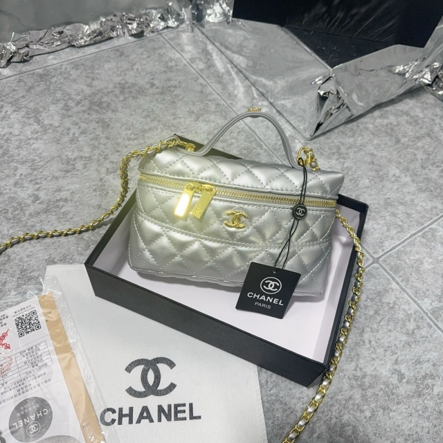 Chained Leather Fashion Crossbody Bag