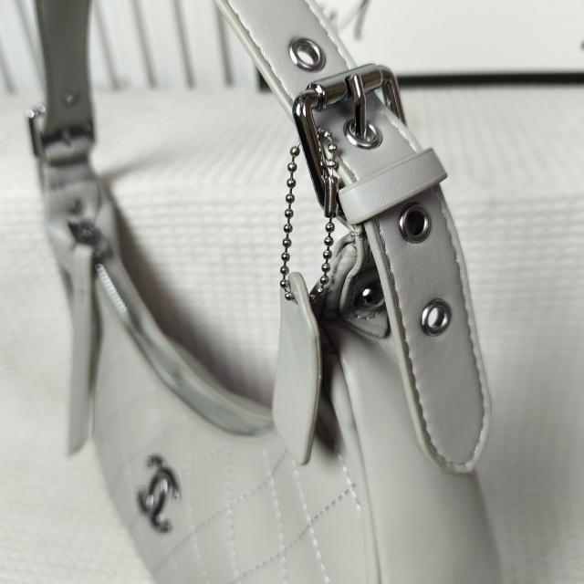 Elegant Women Leather Fashion Purses