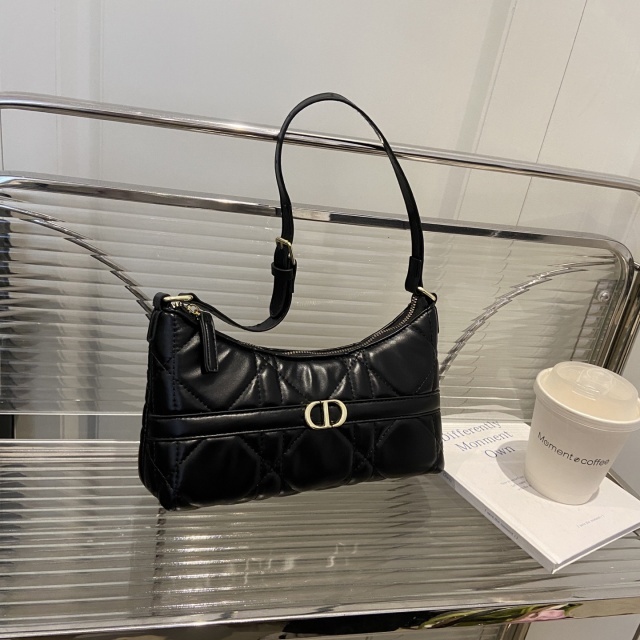 Fashion Elegant Women Leather Purses