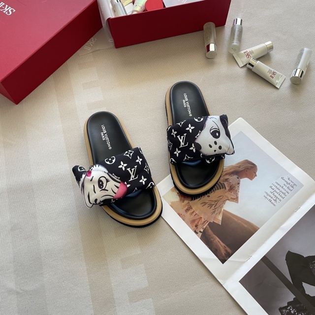 Cartoon Series Velcro Flat Slides