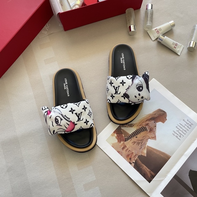 Cartoon Series Velcro Flat Slides