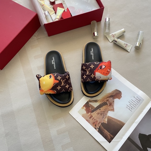 Cartoon Series Velcro Flat Slides