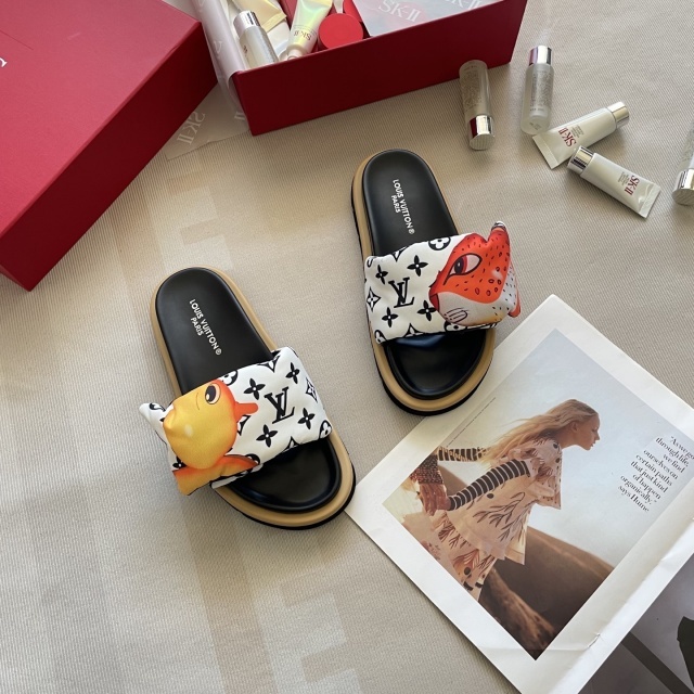 Cartoon Series Velcro Flat Slides