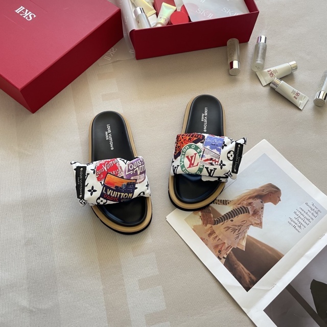 Cartoon Series Velcro Flat Slides