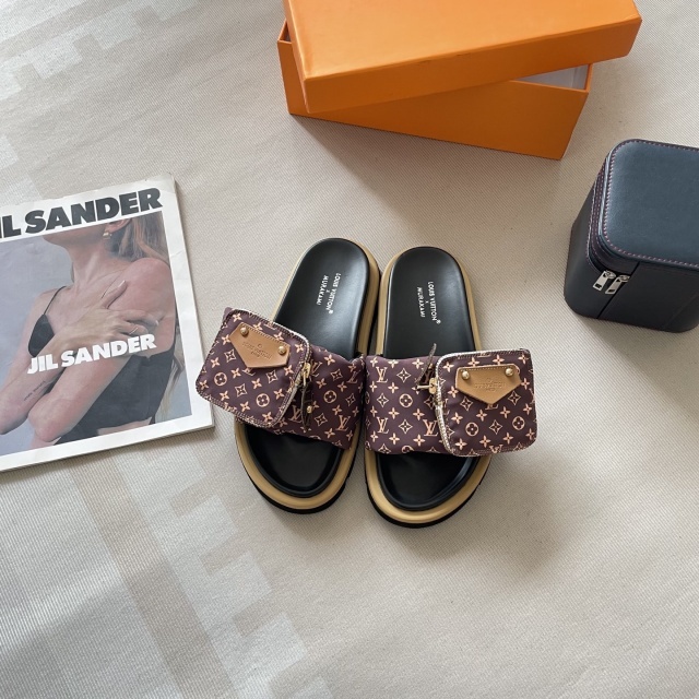 Fashion Design Women Casual Slipper