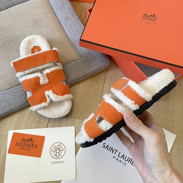 Fashion Furry Casual Slipper