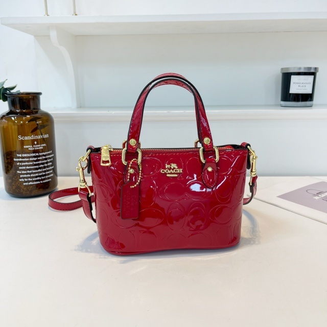 Leather Embossing Fashion Crossbody Handbag