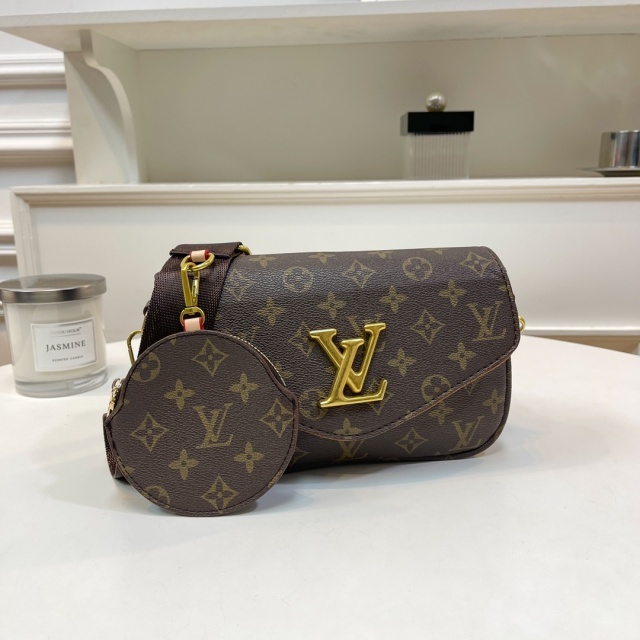 Metal Logo Printed Fashion Leather Messenger Bag