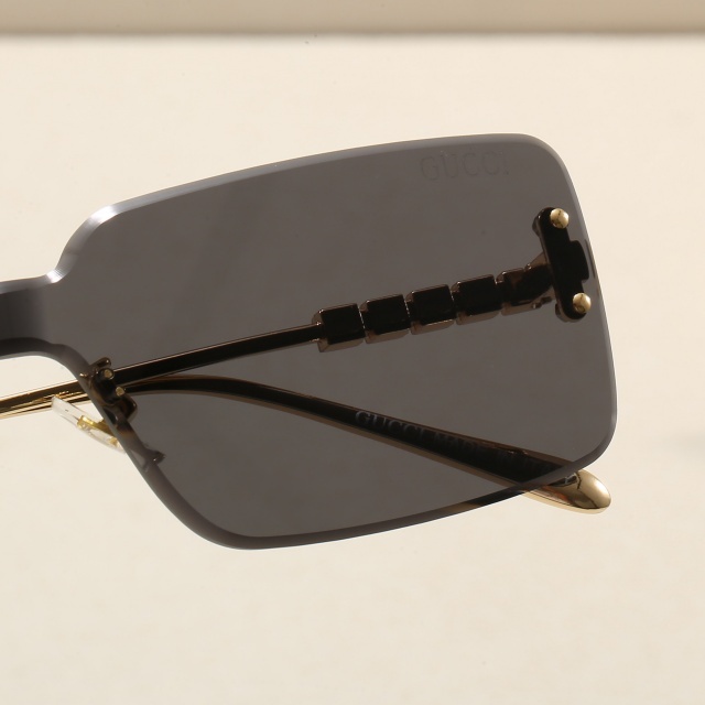 Rectangle Rimless One Piece Glasses