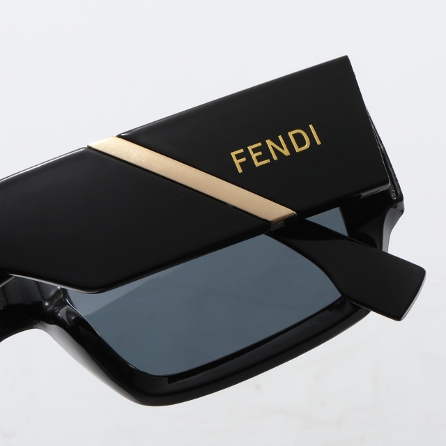 Retangle Frame Luxury Streetwear Glasses