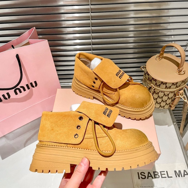 Fashion Design Lace-Up Martin Boots