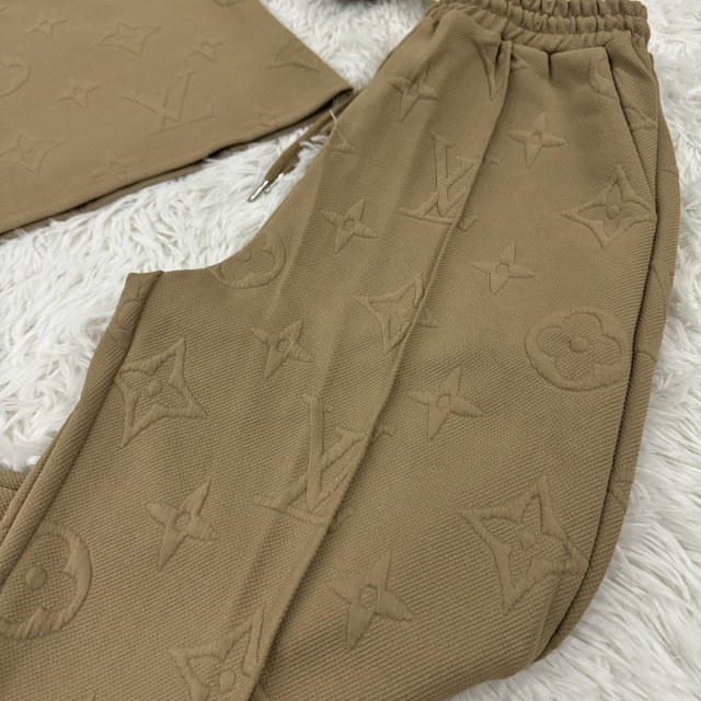 Embossing Fashion Short Sleeve Fall Jogging Suit