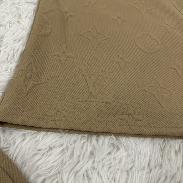 Embossing Fashion Short Sleeve Fall Jogging Suit