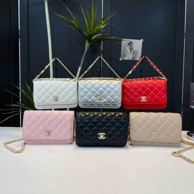 Chained Leather Fashion Women Luxury Messenger Bag