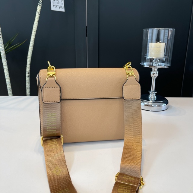 Metal Logo Luxury Fashion Messenger Bag