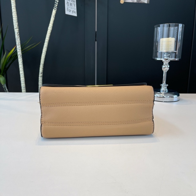 Metal Logo Luxury Fashion Messenger Bag