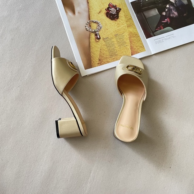 Luxury Fashion Women Sexy Chunky Sandals