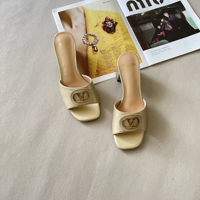 Luxury Fashion Women Sexy Chunky Sandals