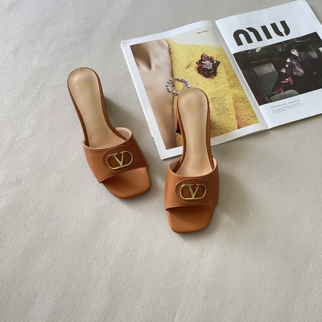 Luxury Fashion Women Sexy Chunky Sandals