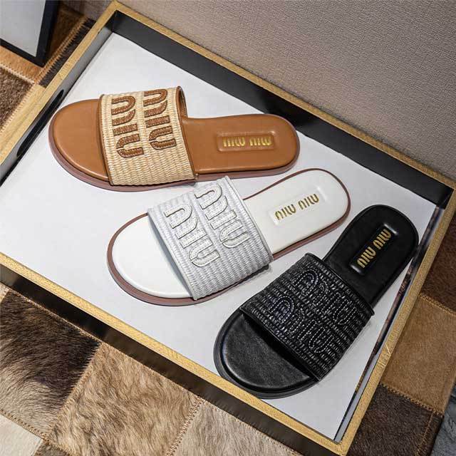 Fashion Braid Women Beach Slipper