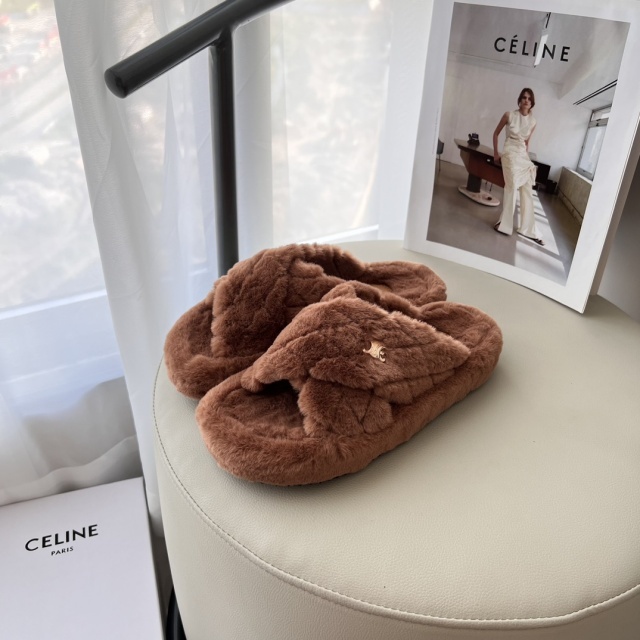 Women Fashion Luxury Furry Slides
