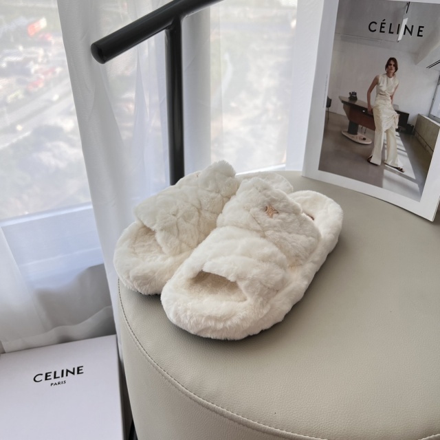 Women Fashion Luxury Furry Slides