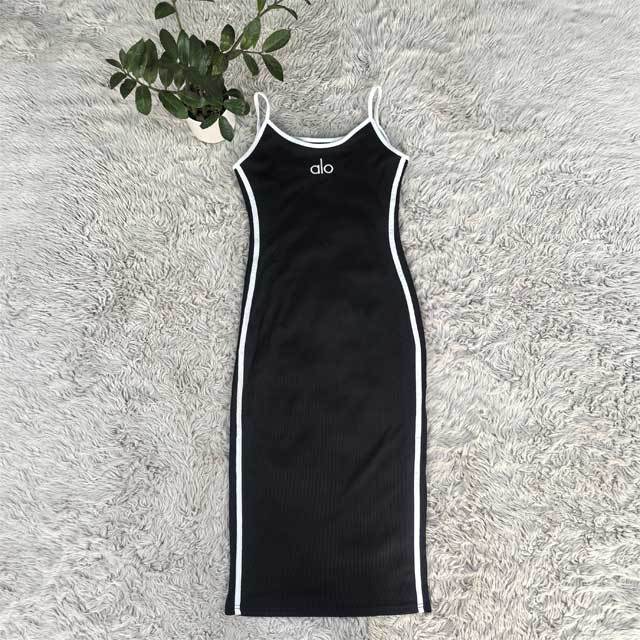 Embroidery Slit Sport Dress