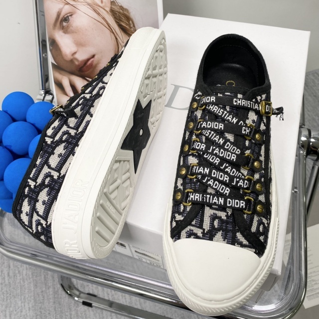 Embroidery Luxury Fashion Sneakers