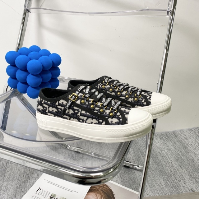 Embroidery Luxury Fashion Sneakers