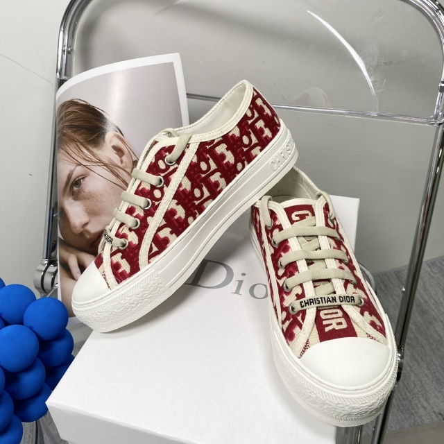 Streetwear Fashion Women Luxury Sneakers