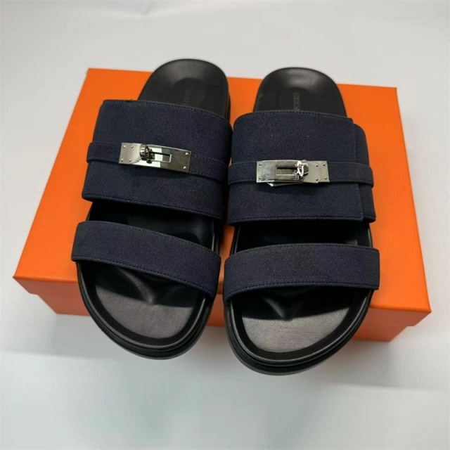 Luxury Fashion Hollow Out Men Slipper