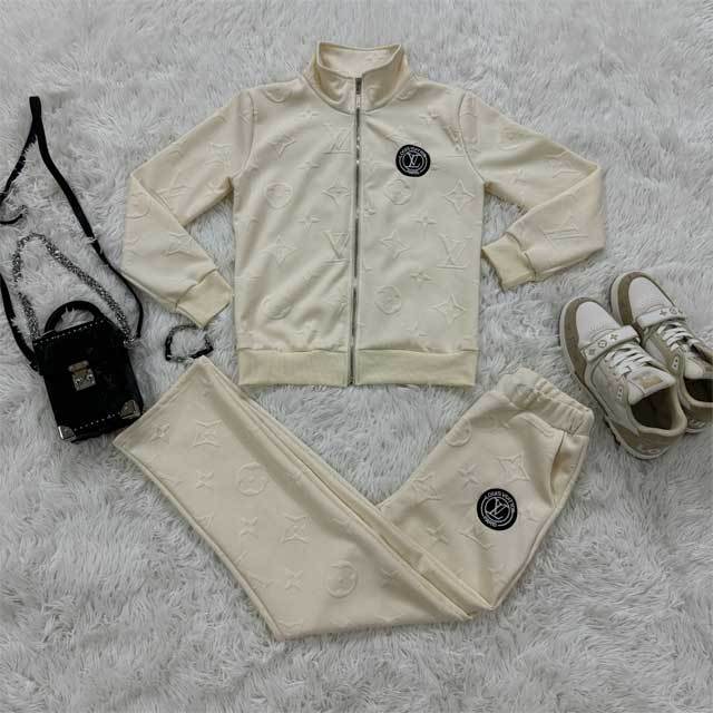 Fashion Embroidery Embossing Fall Tracksuit Set