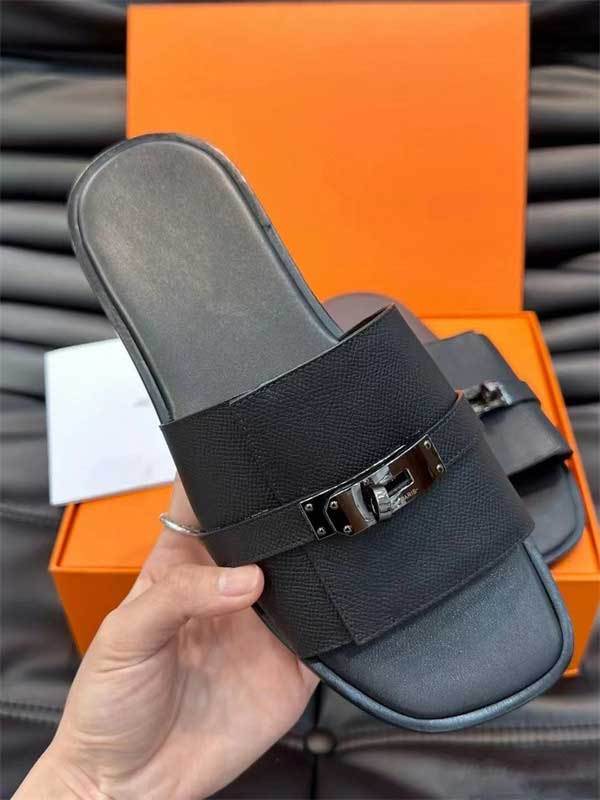 Luxury Design Men Casual Slipper