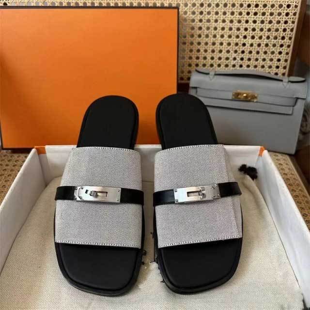 Luxury Design Men Casual Slipper