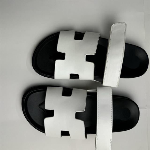 Luxury Fashion Men Velcro Flat Sandals