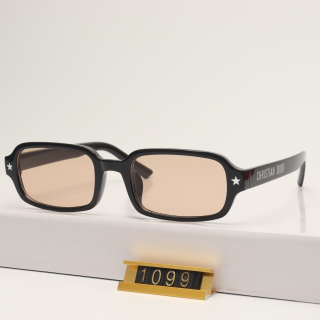 Retanglar Frame Luxury Glasses