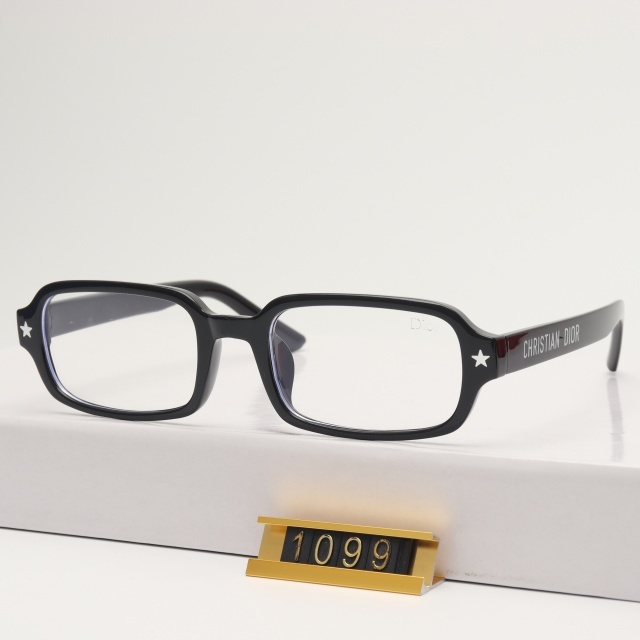 Retanglar Frame Luxury Glasses