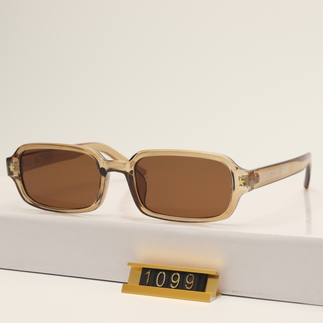 Retanglar Frame Luxury Glasses