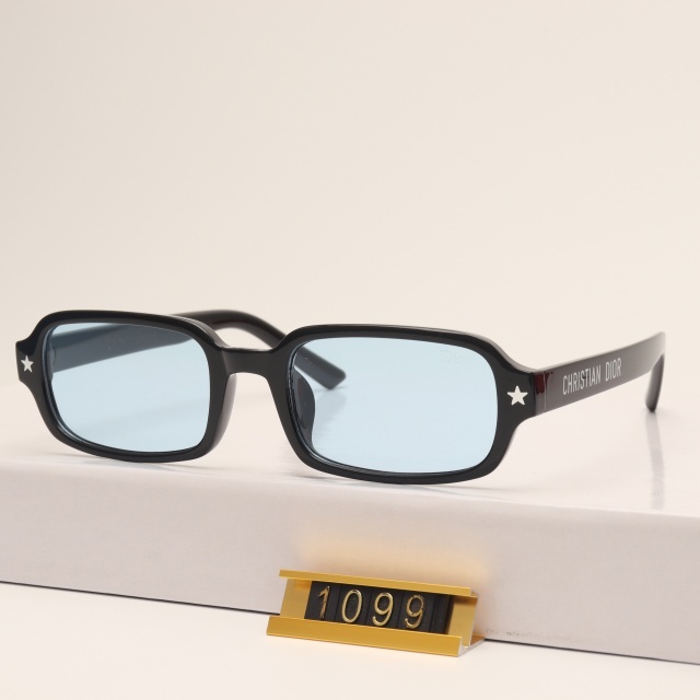 Retanglar Frame Luxury Glasses