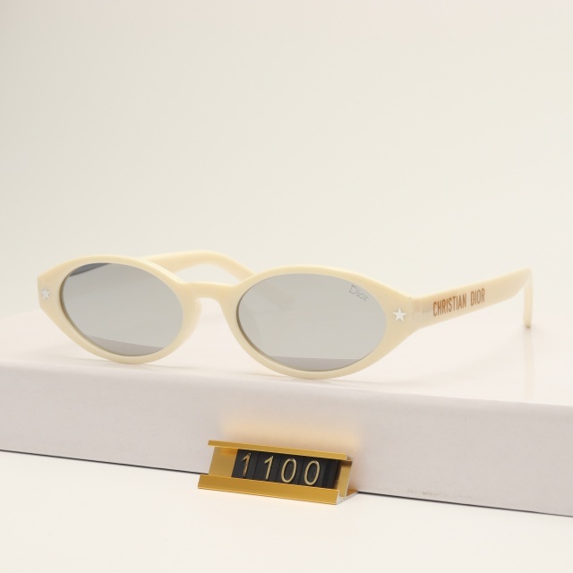 Classic Style Oval Frame Luxury Glasses