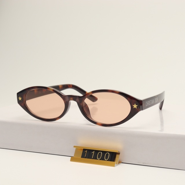 Classic Style Oval Frame Luxury Glasses