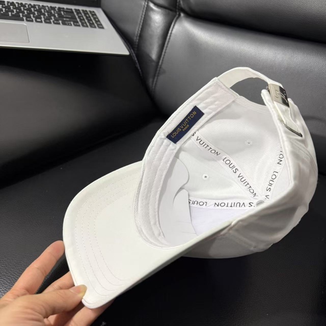 Luxury Fashion Embroidery Unisex Baseball Caps