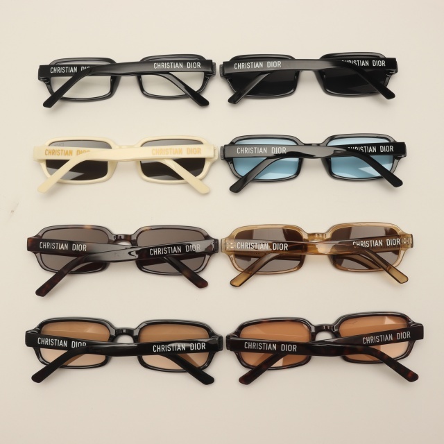 Retanglar Frame Luxury Glasses