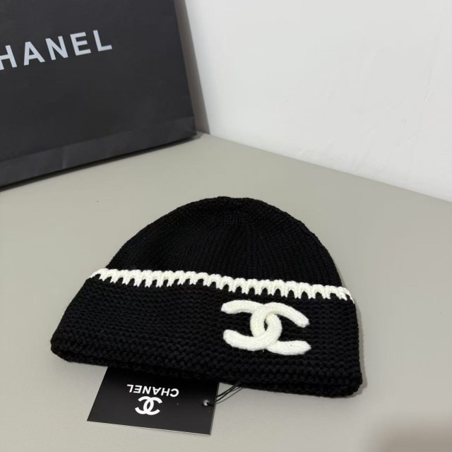 Fashion Embroidery Knit Unisex Winter Hats